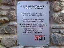 Placa conmemorativa CNT